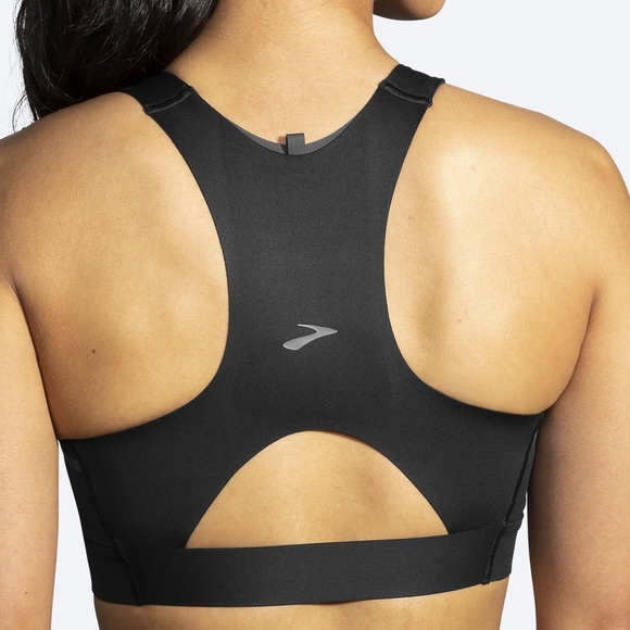 Brooks Run Bra Drive 3 Pocket Black Sports Bra Sz 32 C/D - NWT - Picture 3 of 9